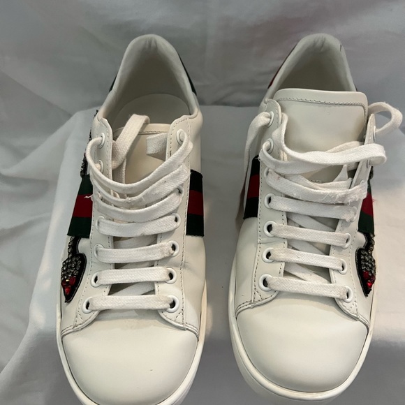 Gucci Ace Embroidered Arrow White/Red/Green Size 37 (7 US) - Picture 9 of 11